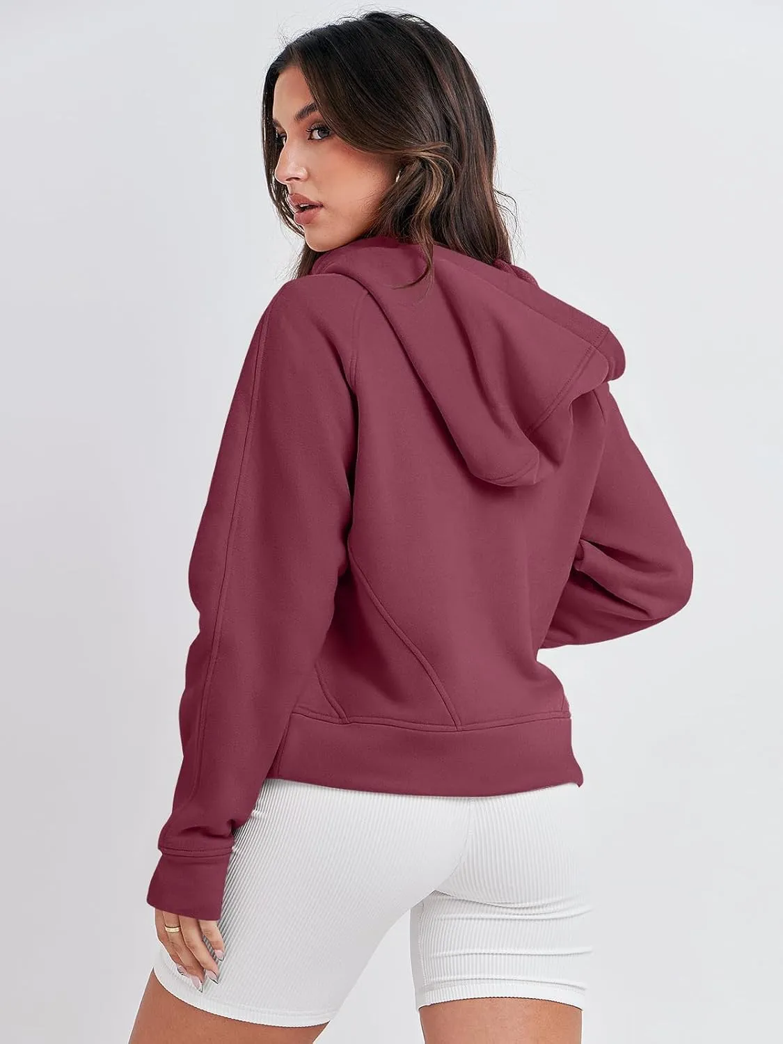 Bengbobar Women's 1/2 Zipper Fuzzy Cropped Sweatshirts Sport Athletic Stand Collar Relaxed Fit Fleece Long Sleeve Pullovers