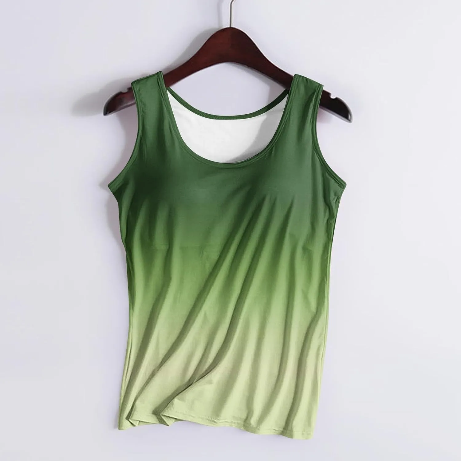 Built in Bra Tank Tops for Women Gradient Color Camisole Casual Basic Cami Shirts Stretchy Sports Athletic Top