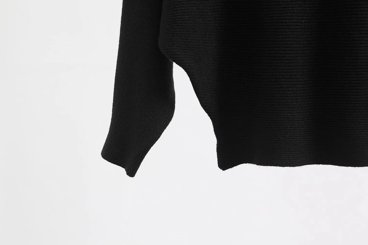 GABERLY Boat Neck Batwing Sleeves Dolman Knitted Sweaters and Pullovers Tops for Women