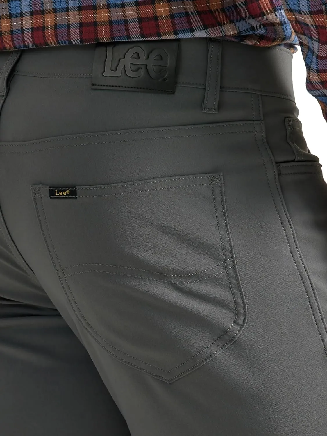 Lee Men's Extreme Motion 5 Pocket Synthetic Straight Pant