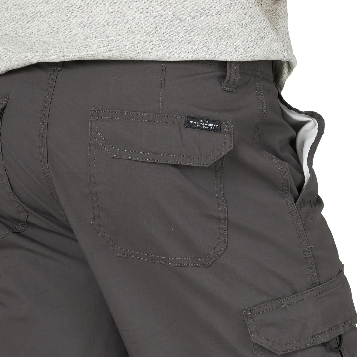 Lee Men's Extreme Motion Crossroad Cargo Short