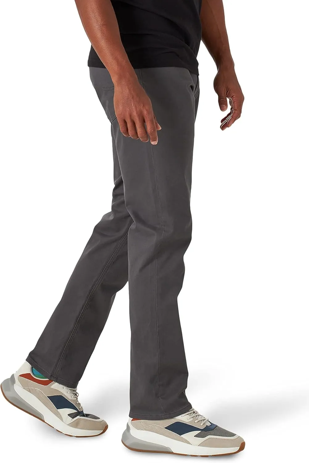 Lee Men's Extreme Motion Straight Fit 5 Pocket Pant