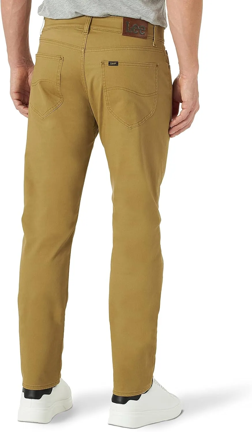 Lee Men's Extreme Motion Straight Fit 5 Pocket Pant
