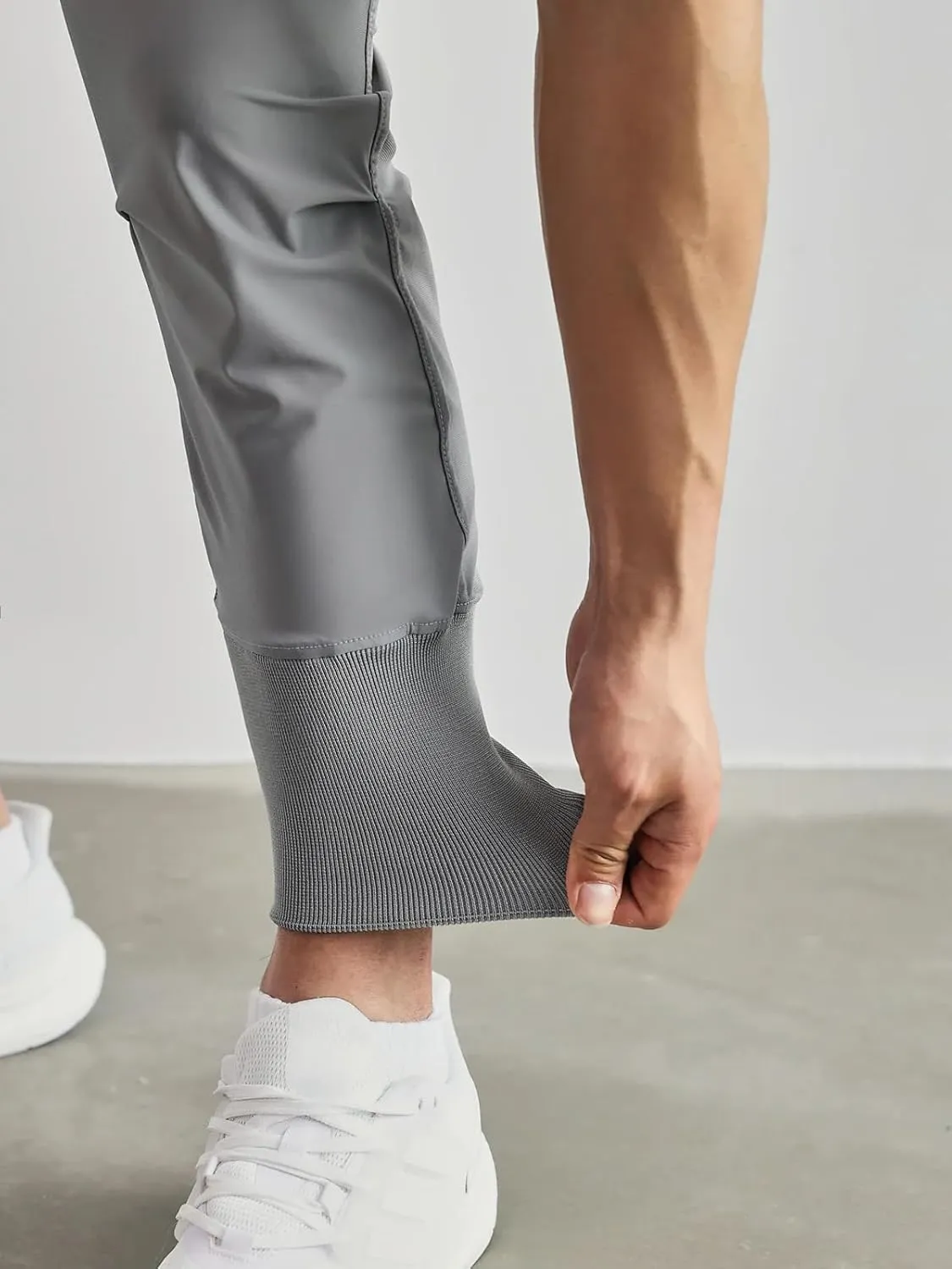 Men's Sweatpants Stay Cool High Rib Cargo Jogger Athletic Pants Fitness Running