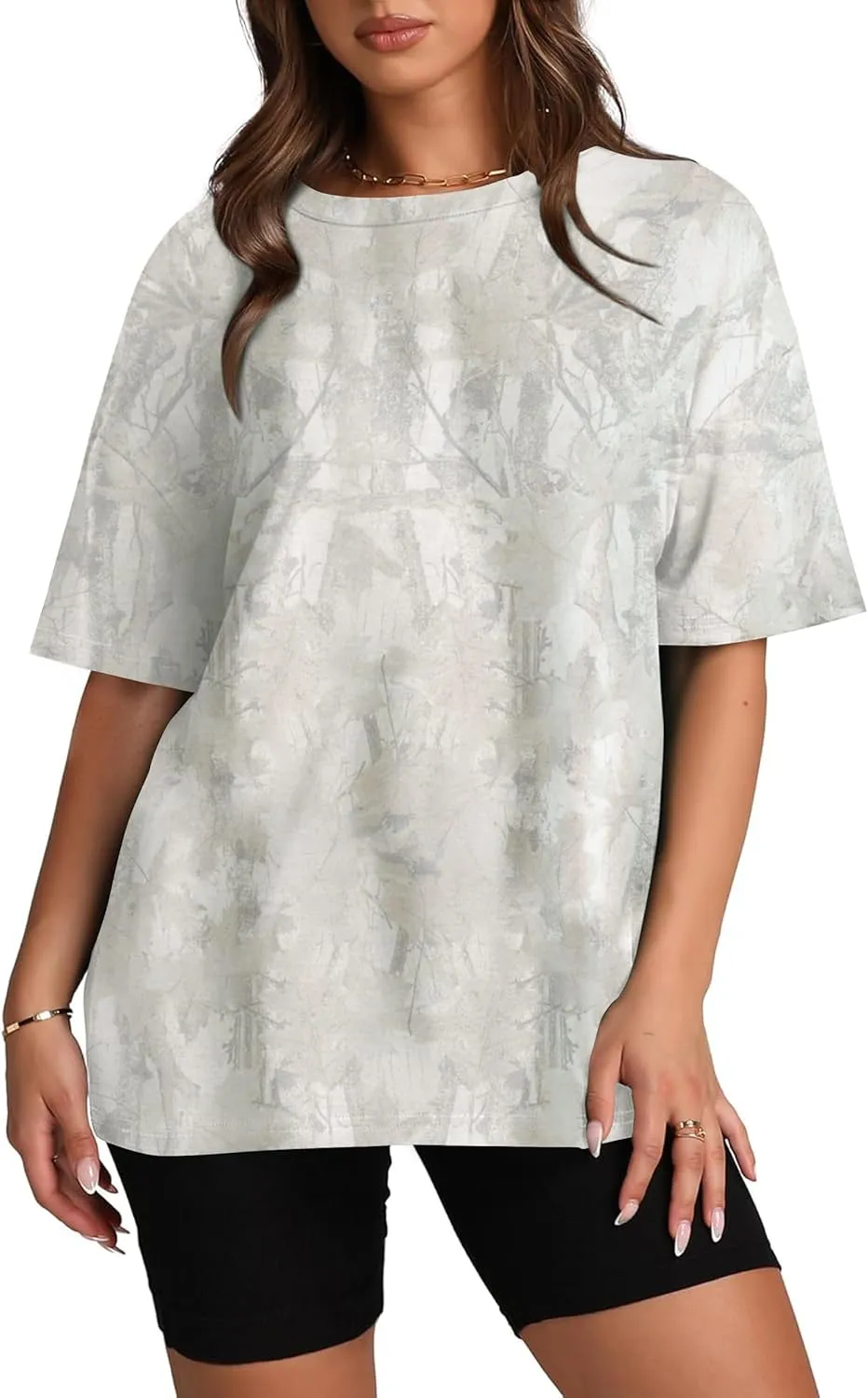 Oversized Camo T Shirts for Women Men Maple Leaf Short Sleeve Camo Tee Shirt Summer Casual Graphic Tops Streetwear