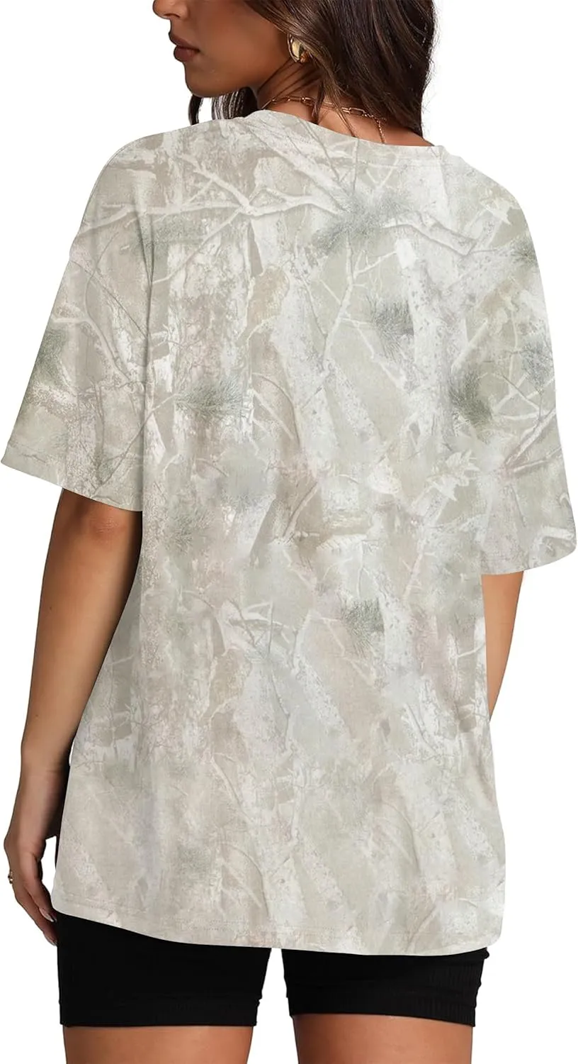 Oversized Camo T Shirts for Women Men Maple Leaf Short Sleeve Camo Tee Shirt Summer Casual Graphic Tops Streetwear