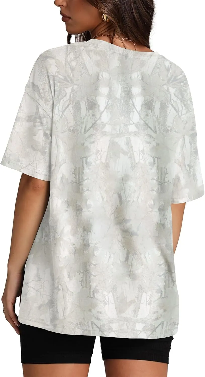 Oversized Camo T Shirts for Women Men Maple Leaf Short Sleeve Camo Tee Shirt Summer Casual Graphic Tops Streetwear