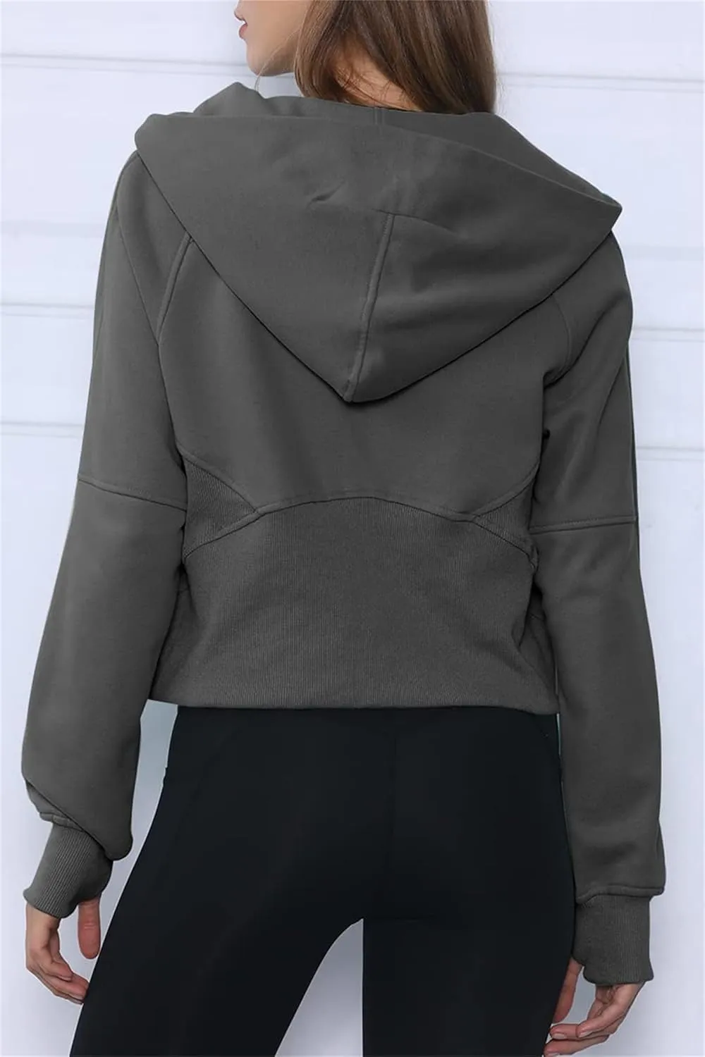 Womens Half Zip Sweatshirts Cropped Long Sleeve Hoodies Oversized Fleece Quarter Zip Up Pullover Tops with Thumb Hole