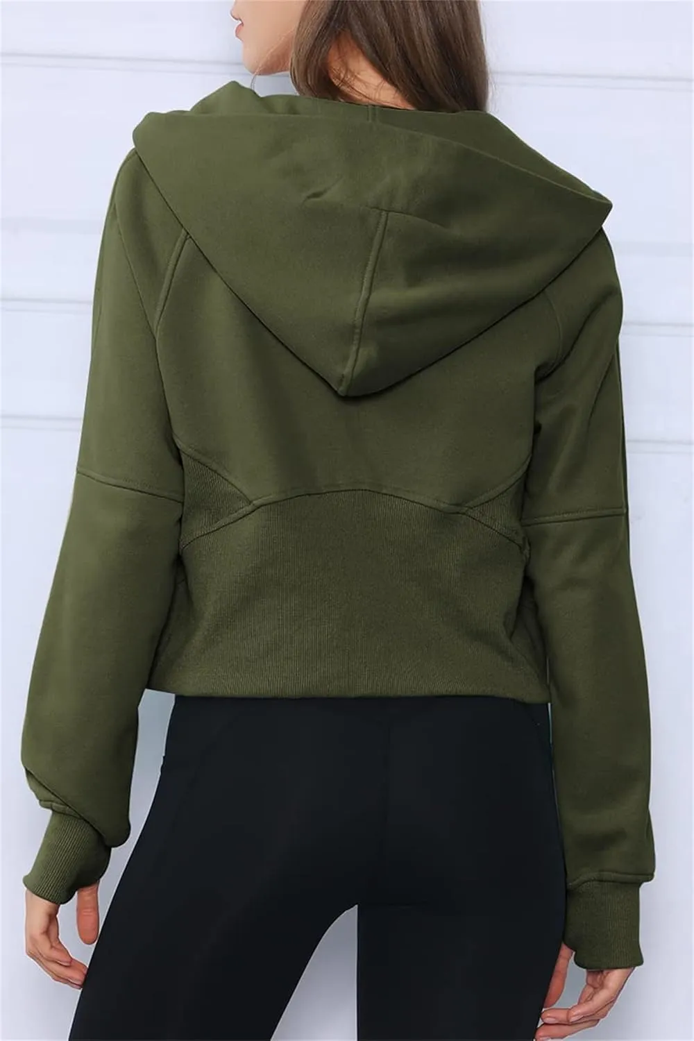 Womens Half Zip Sweatshirts Cropped Long Sleeve Hoodies Oversized Fleece Quarter Zip Up Pullover Tops with Thumb Hole