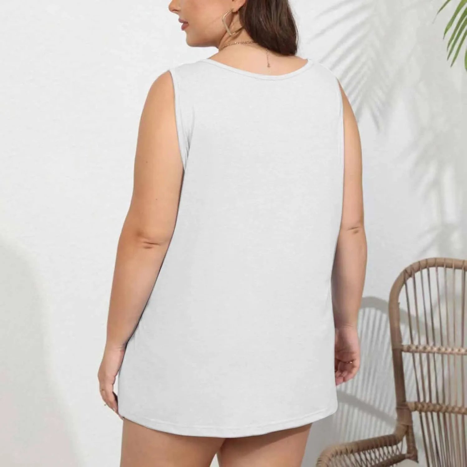 Women's Plus Size Tank Tops Stretchy Round Neck Sleeveless Summer Shirts Comfy Loose Fit Clothes Workout Casual